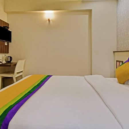 Itsy Hotels Deluxe Inn Ченнаї Екстер'єр фото
