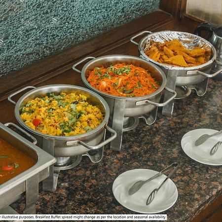 Itsy Hotels Deluxe Inn Ченнаї Екстер'єр фото
