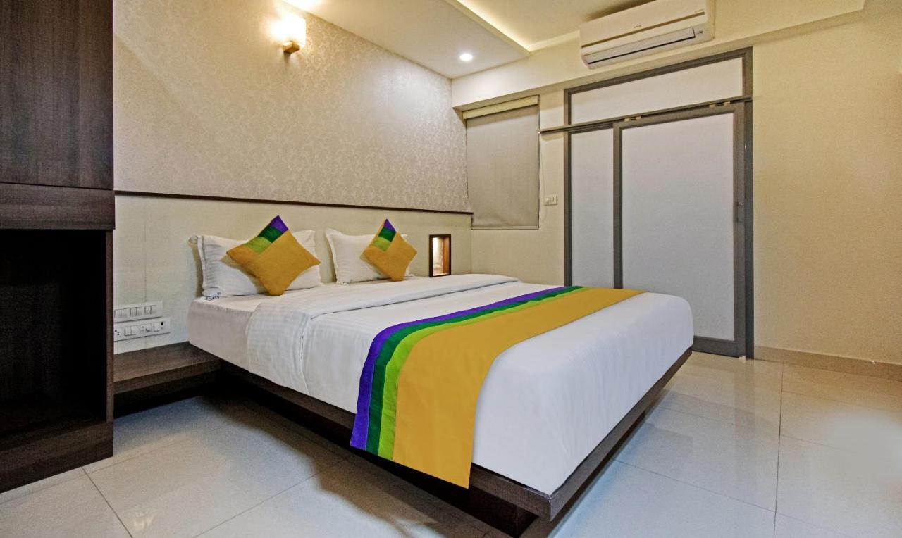 Itsy Hotels Deluxe Inn Ченнаї Екстер'єр фото
