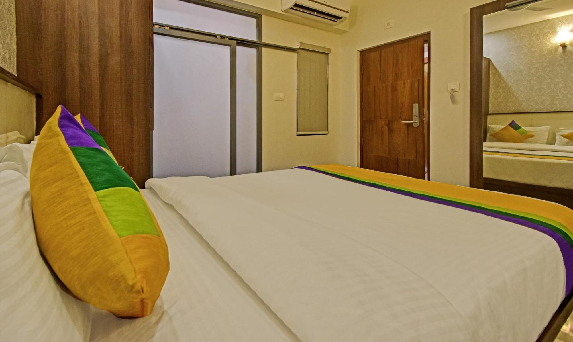Itsy Hotels Deluxe Inn Ченнаї Екстер'єр фото