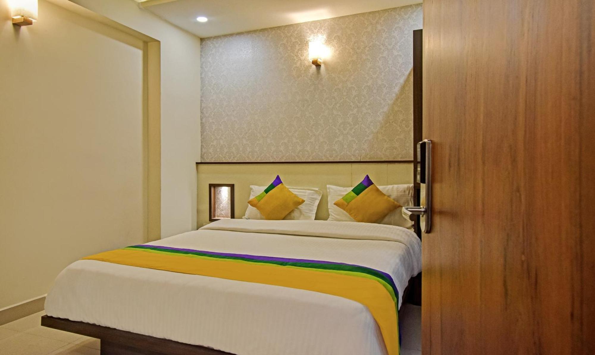 Itsy Hotels Deluxe Inn Ченнаї Екстер'єр фото